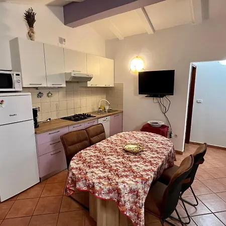 Vacation Elba Apartment Vodnjan
